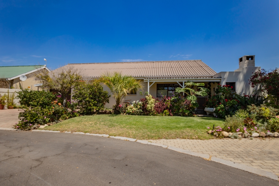 3 Bedroom Property for Sale in Somerset Park Western Cape